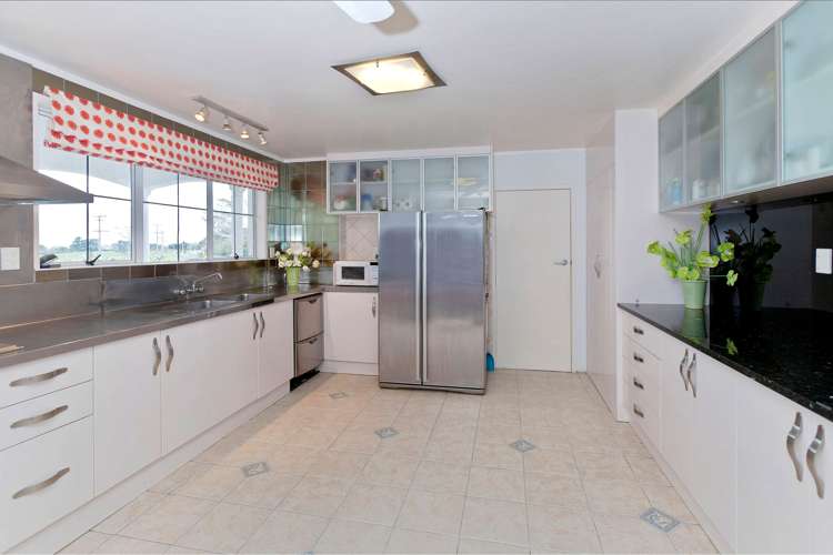 228 Redoubt Road Totara Park_5