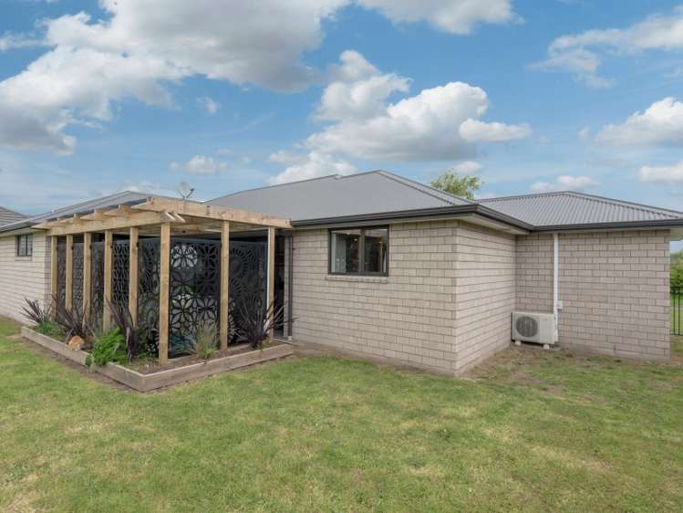 212 Saint James Drive Huntington_19