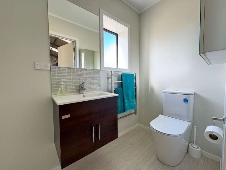 27 Kanuka Rise Thames_7