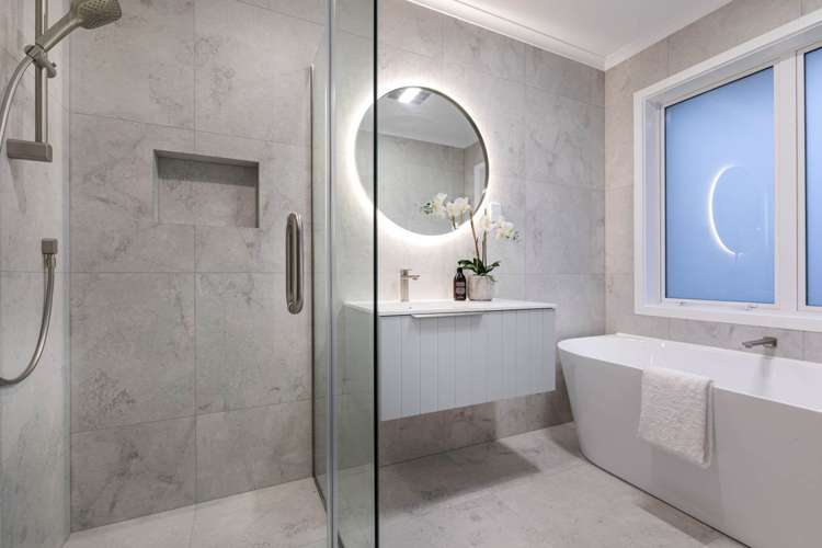 6 Smithson Street Wainui_13