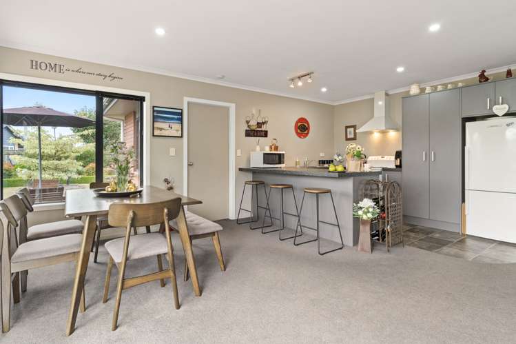 114 Solway Crescent Solway_6