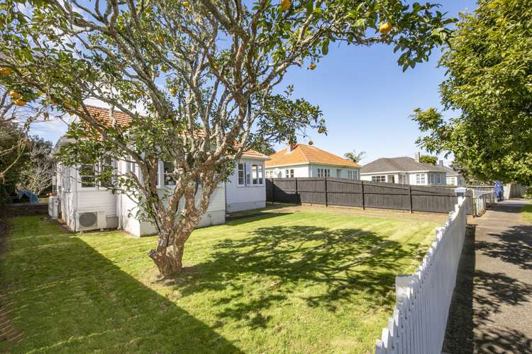 21 Cameron Street Onehunga_14