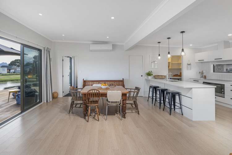 34 Motukorure Parade Cooks Beach_1