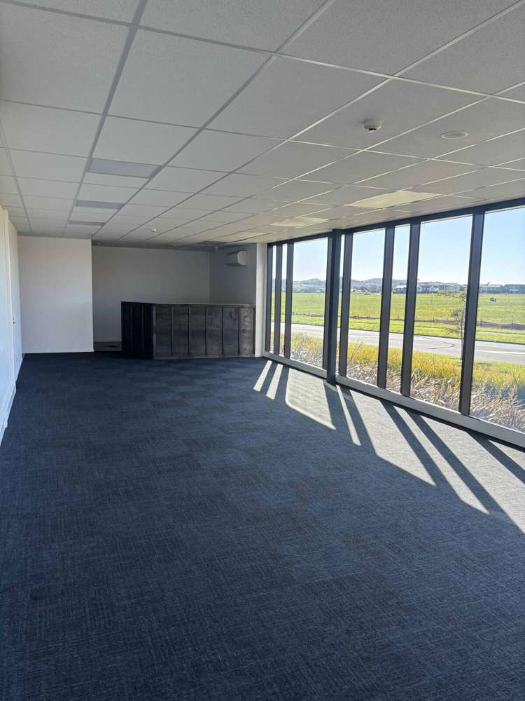 12/22 Highgate Parkway Silverdale_6