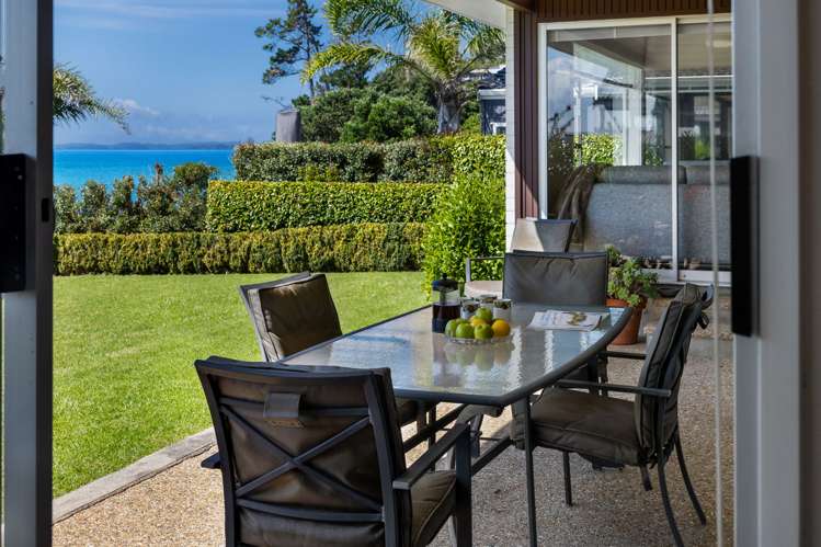 61 Rosario Crescent Red Beach_13