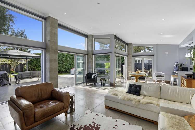 535 Fergusson Drive Trentham_8