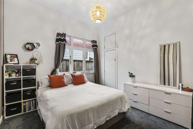 94 Fowlds Avenue Sandringham_5