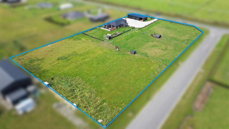 267 Creyke Road Darfield_33