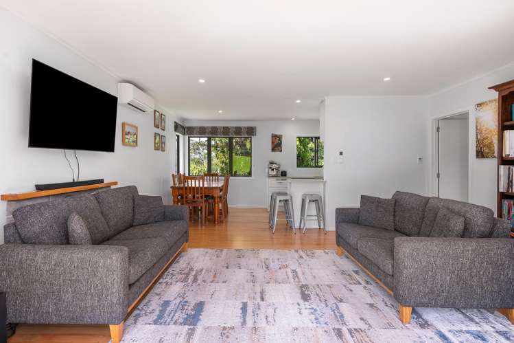 64 Taupo Street Green Bay_18