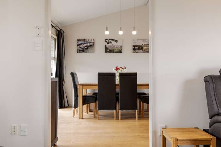 22 Grosmont Terrace Brookfield_5