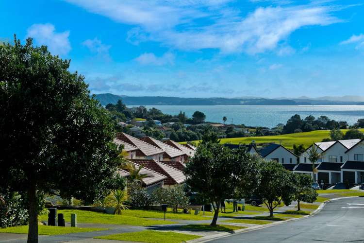 77 Alverna Heights View Gulf Harbour_19