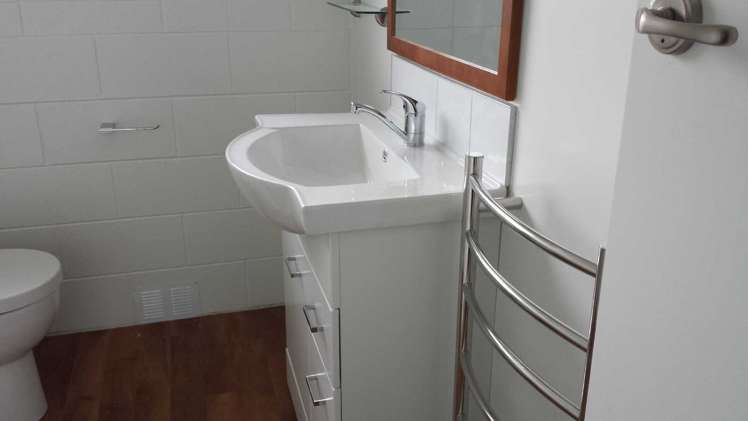 6/5 Kitchener Street 1055_8