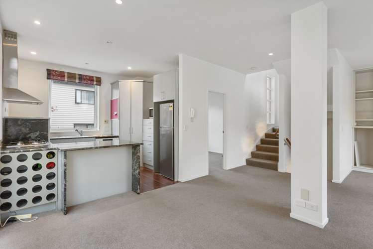 27b Alpers Avenue Epsom_27