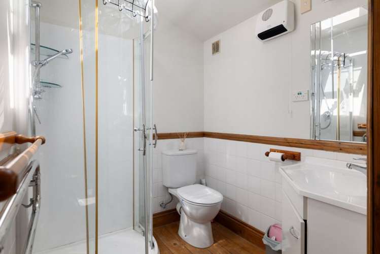 5 Caroline Place Stoke_11