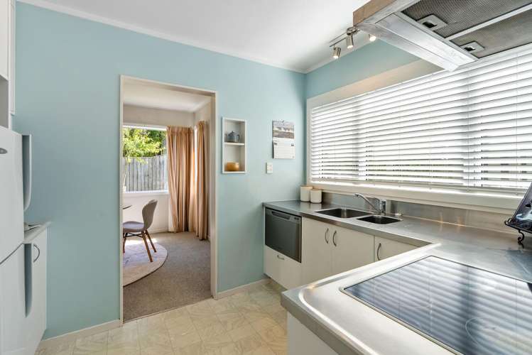 18C Lancaster Street Karori_5