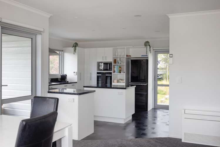 22 Oakham Street Hampden_1