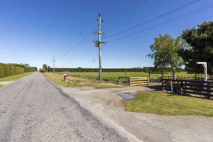 1613 Clintons Road Darfield_11