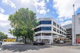 Split-risk investment opportunity in Newmarket