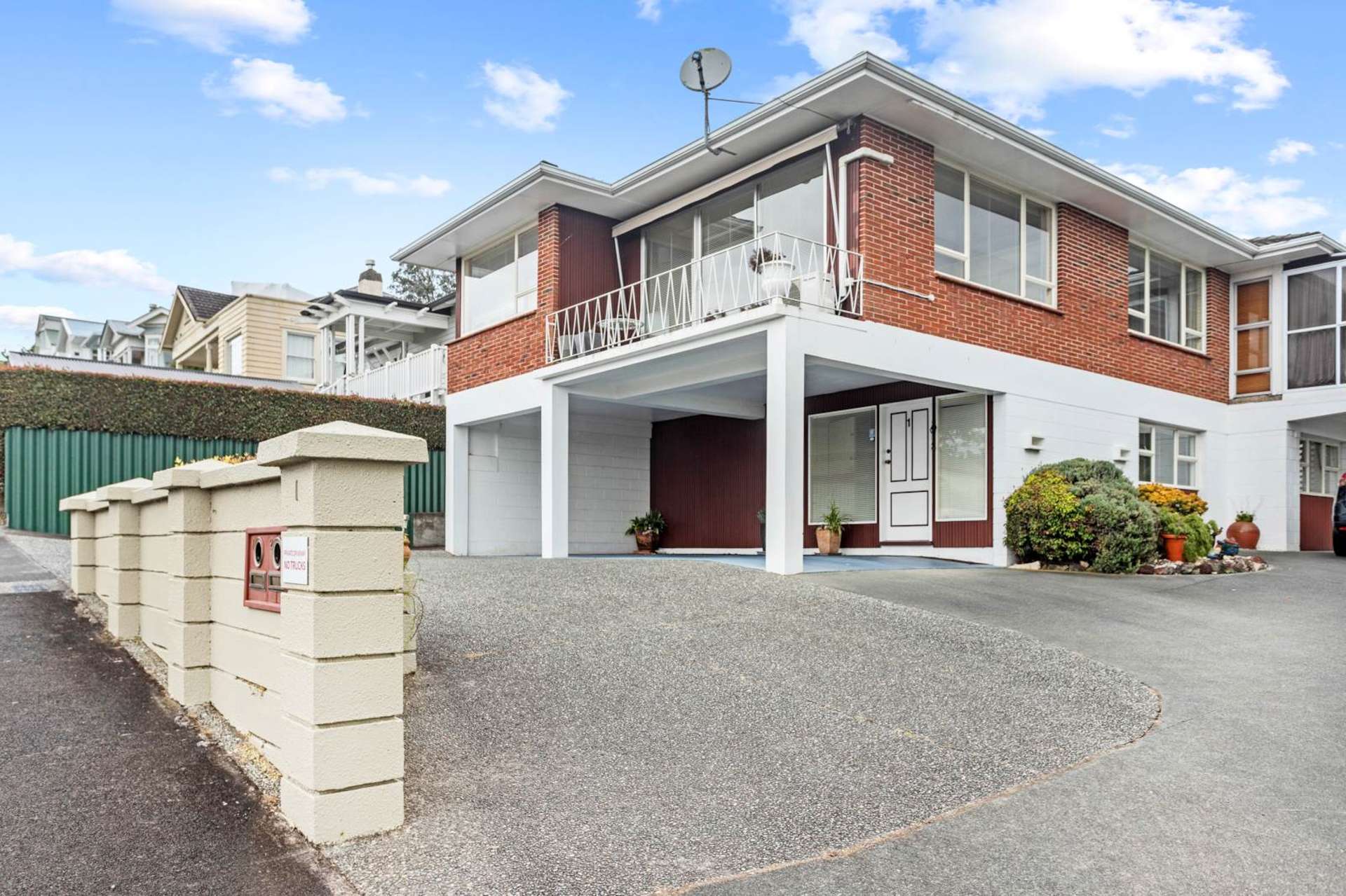 1/1 Rahiri Road Mount Eden_0