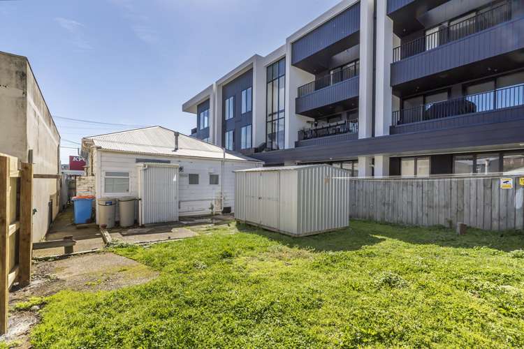 62 Rongotai Road Kilbirnie_10