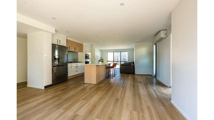 34 Seafarer Crescent Stanmore Bay_3