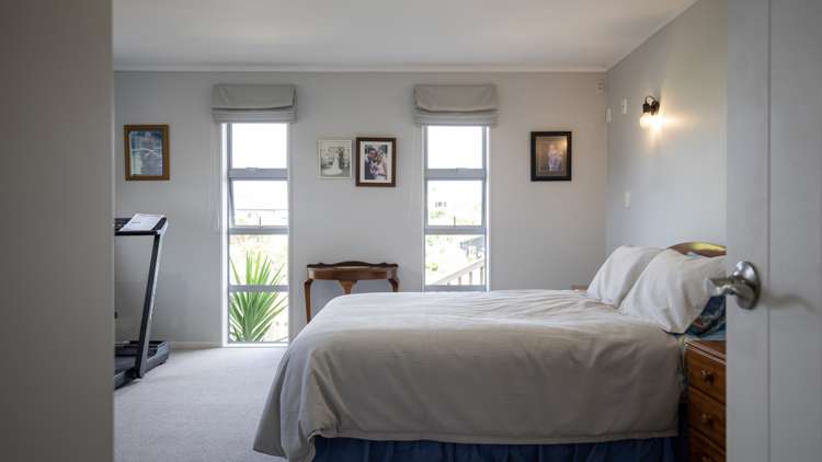 18 Seabreeze Way Raglan_11