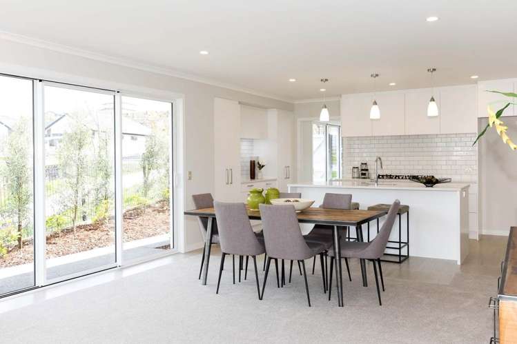 88 Colonial Drive Silverdale_11