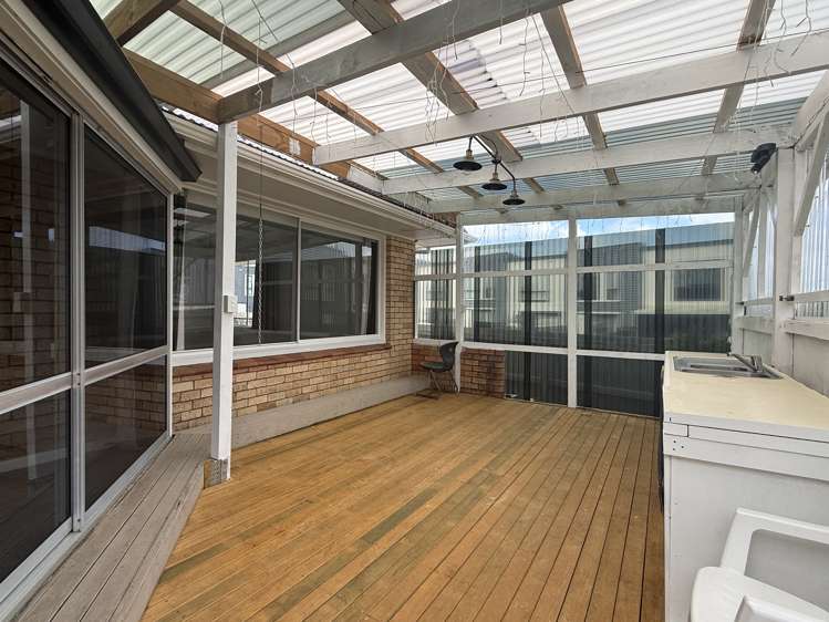 186 Rangatira Road Beach Haven_19