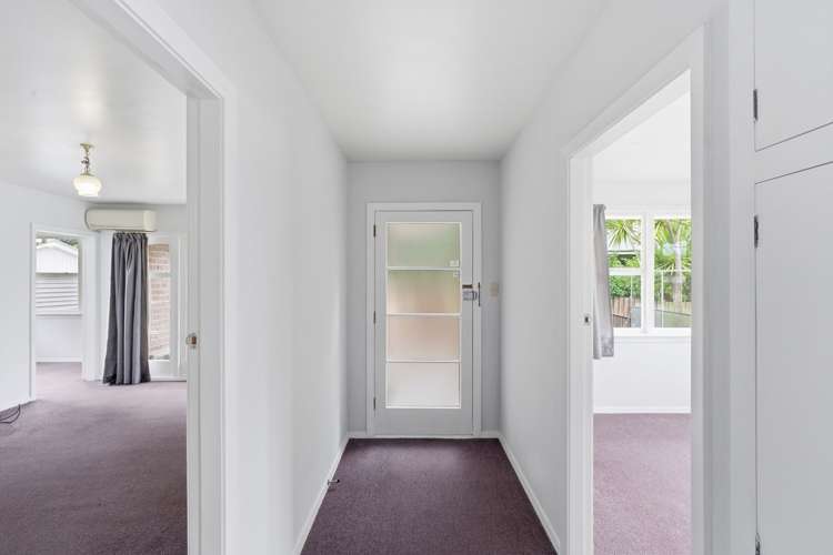 15 Rowses Road Aranui_10