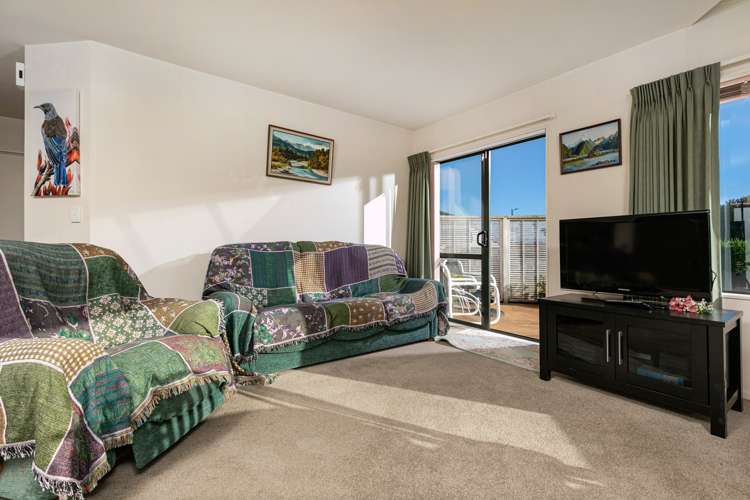 35/169 Sturges Road Henderson_9