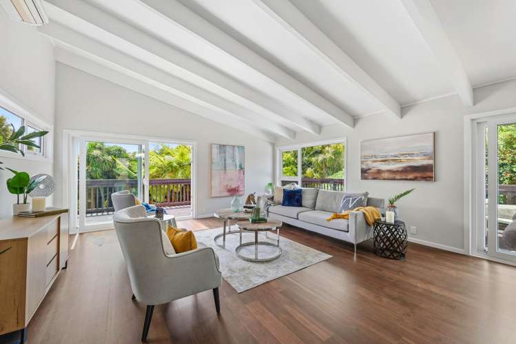 26 Pickwick Parade Mellons Bay_5