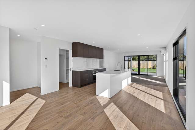 4 Inch Crescent Rangiora_3