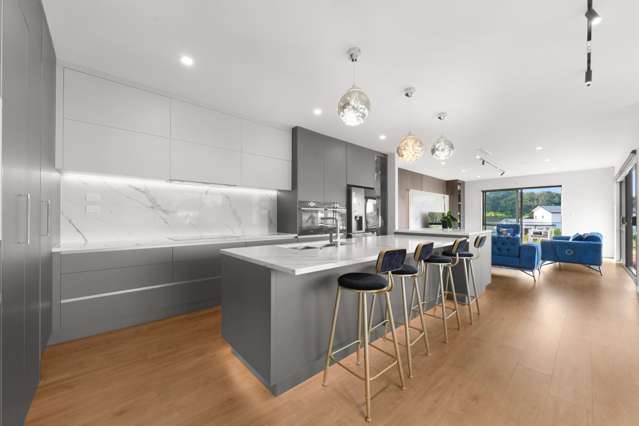 6 Wheki Place Swanson_1