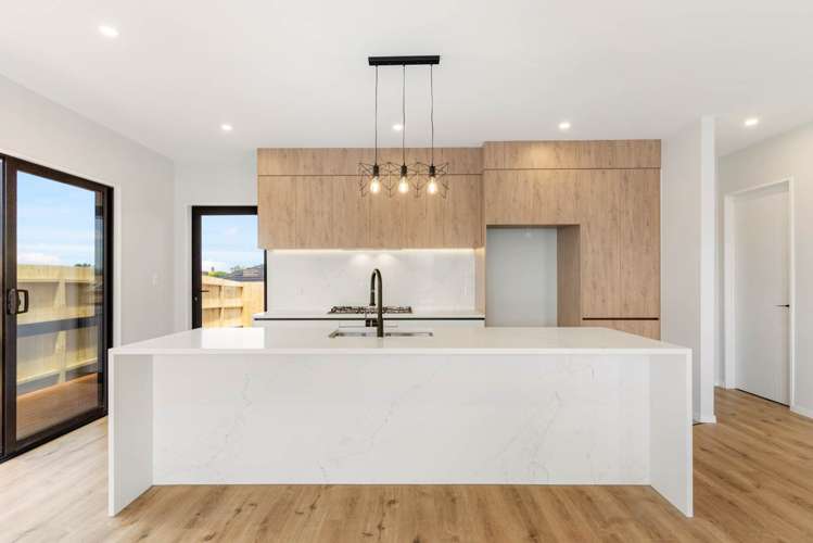 6 Paapaka Way Waiuku_5