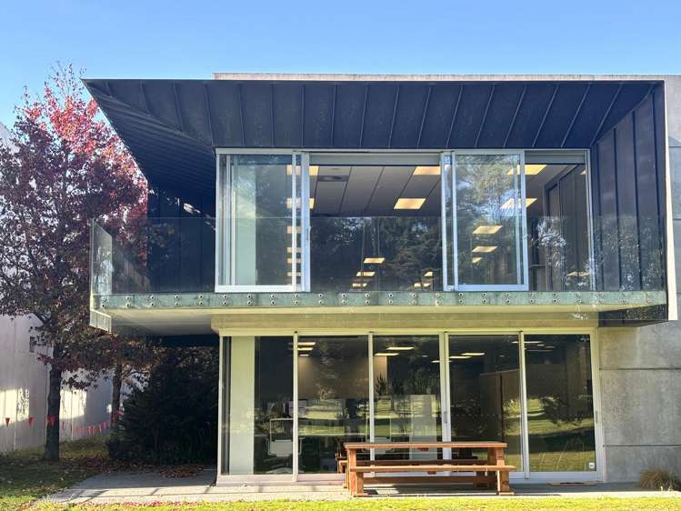 7/9 Sir Gil Simpson Drive Burnside_13