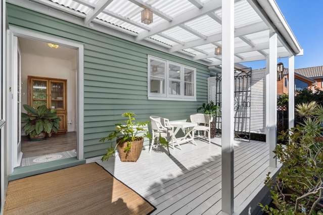 Flexible Family Home + Lifestyle!