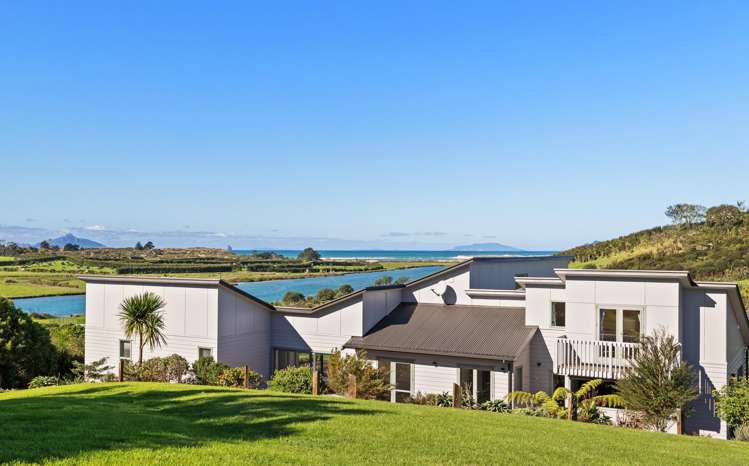 42 Flagstaff Terrace Waipu_19