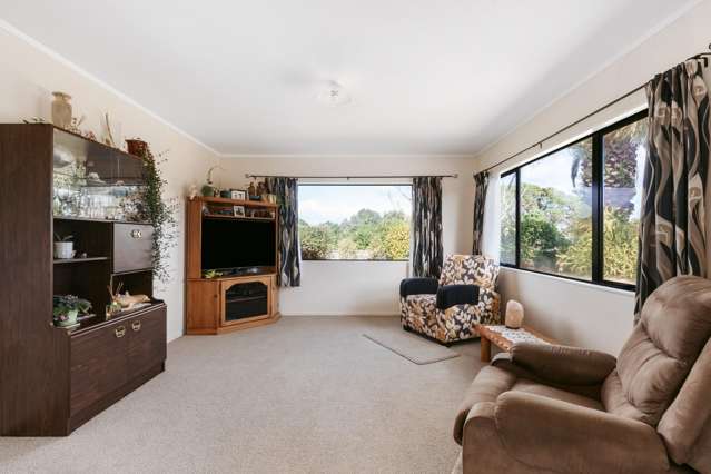 76 Dalton Drive Papamoa_4
