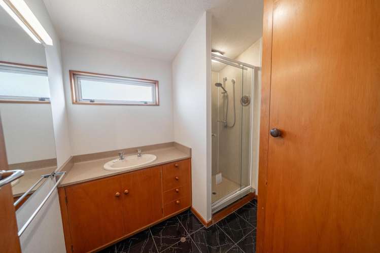 110 Chelmsford Street Windsor_24