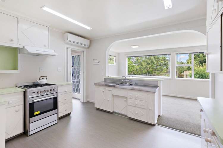 8 Covil Avenue Te Atatu South_3