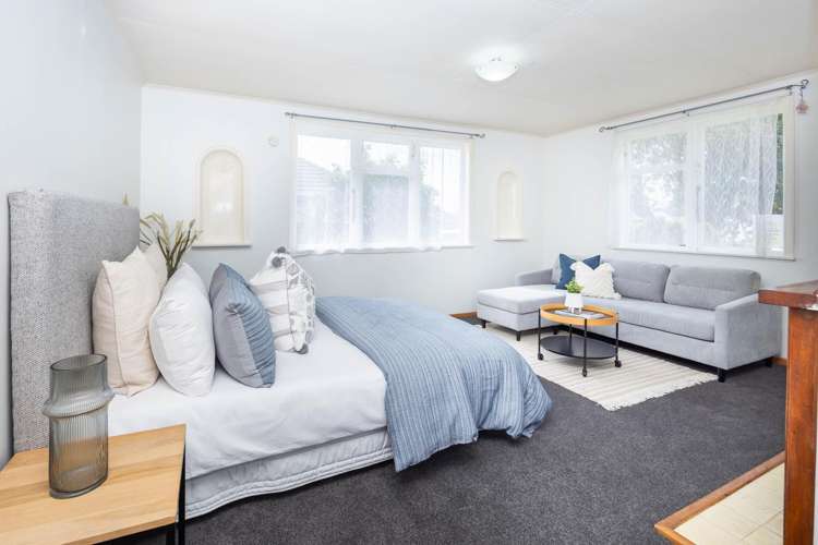 10 Byron Road Enderley_6