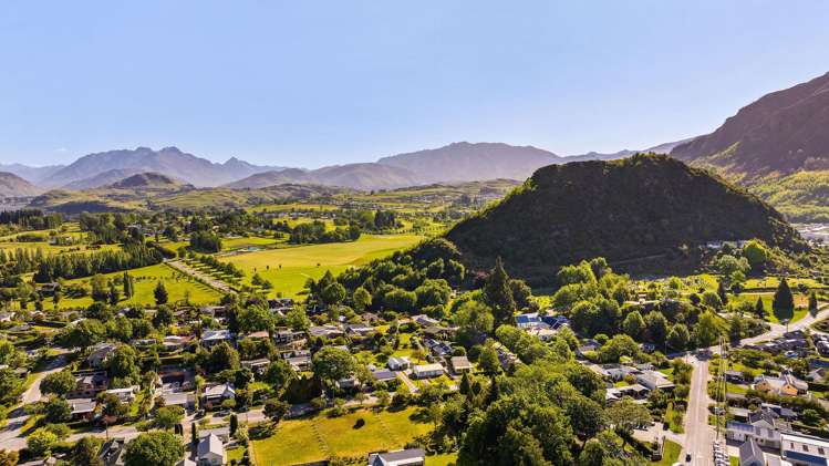 15 Caernarvon Street Arrowtown_13