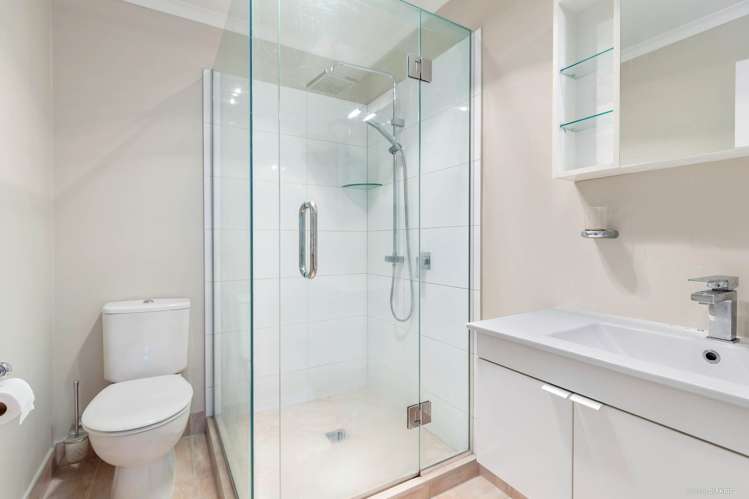 9P Clearwater Cove West Harbour_8