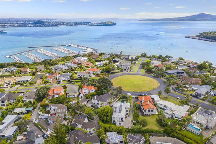 6 Fenton Circus Orakei_32