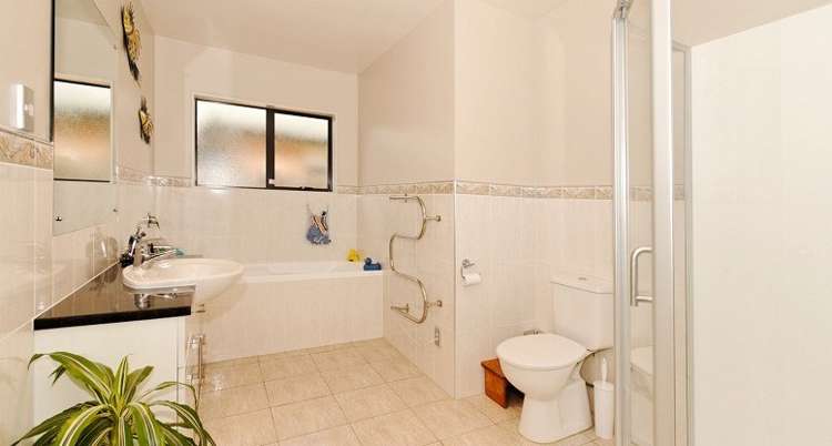 31 South Kensington Way Henderson_10