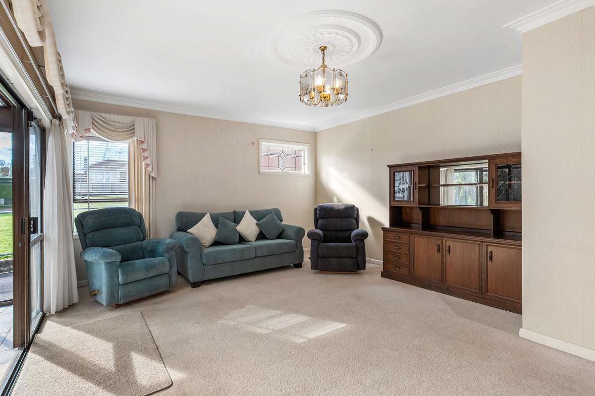 40 White Swan Road_4