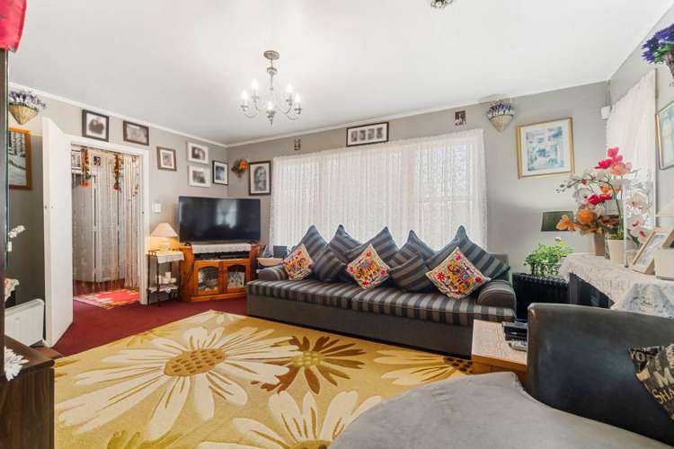 11 Leslie Place Otara_8