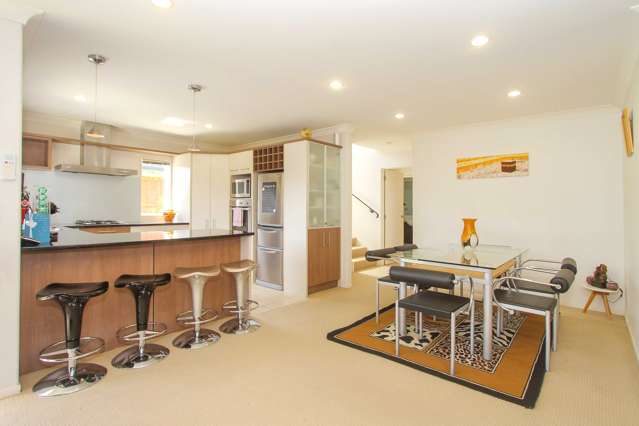 8 Thyme Court Flat Bush_2