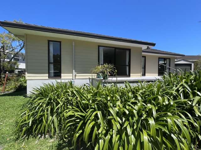 111b Rosario Crescent Red Beach_2