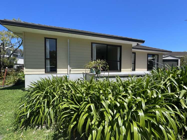 111b Rosario Crescent Red Beach_2
